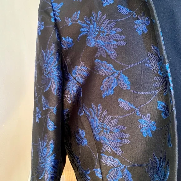 Flores and Flores Blazer, sz 12 - Picture 2 of 6